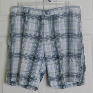 Perry Ellis America Men's Shorts Sze 40 Plaid Blue Green White Flat Front (S010)